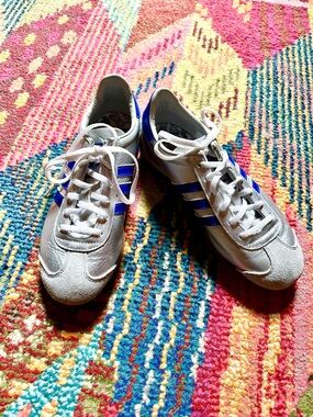 Like New Adidas OG Country Silver and Blue Women's Athletic Shoes, 7